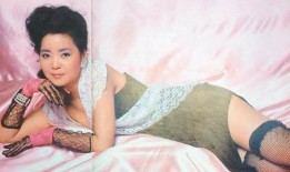 国产熟女丝袜,国产熟女风情演绎